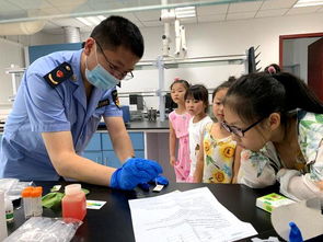 组织学生开展食品安全参观学习