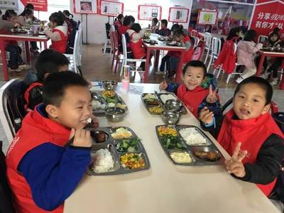 活动回顾 | 麓山兰亭实验小学文化列车 工厂是甜的，面粉是萌的！